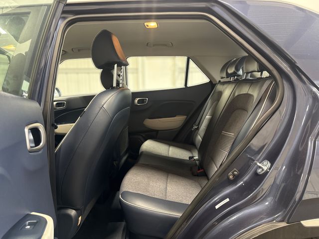 2025 Hyundai VENUE SEL | Houston, TX | Texas Star Motors