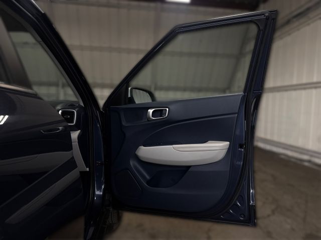 2025 Hyundai VENUE SEL | Houston, TX | Texas Star Motors