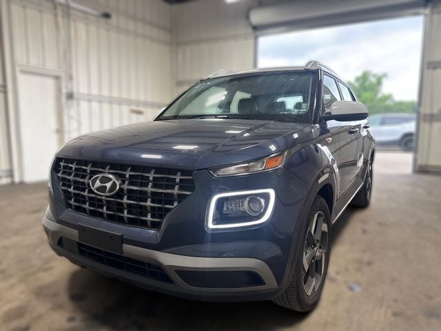 2025 Hyundai VENUE SEL | Houston, TX | Texas Star Motors 2025 Hyundai VENUE SEL | Houston, TX | Texas Star Motors