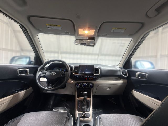 2025 Hyundai VENUE SEL | Houston, TX | Texas Star Motors 2025 Hyundai VENUE SEL | Houston, TX | Texas Star Motors