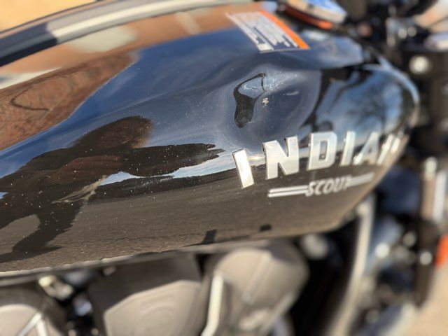2025 Indian Scout Bobber Base