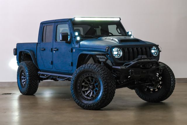 2025 Jeep Gladiator NightHawk 4X4 DUPONT KEVLAR,LIFTED, BUMPERS, LED'S | Carrollton, TX | psv5 DEMO - Texas Vehicle Exchange 2025 Jeep Gladiator NightHawk 4X4 DUPONT KEVLAR,LIFTED, BUMPERS, LED'S | Carrollton, TX | psv5 DEMO - Texas Vehicle Exchange