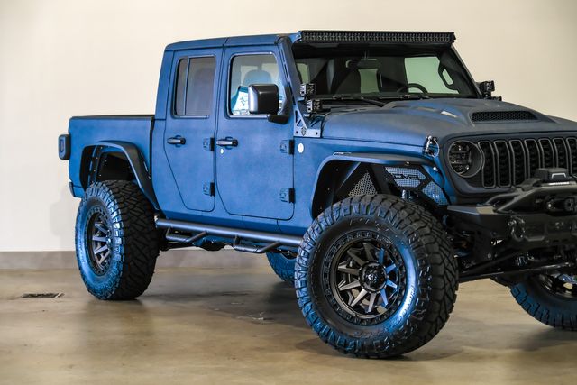 2025 Jeep Gladiator NightHawk 4X4 DUPONT KEVLAR,LIFTED, BUMPERS, LED'S | Carrollton, TX | psv5 DEMO - Texas Vehicle Exchange 2025 Jeep Gladiator NightHawk 4X4 DUPONT KEVLAR,LIFTED, BUMPERS, LED'S | Carrollton, TX | psv5 DEMO - Texas Vehicle Exchange