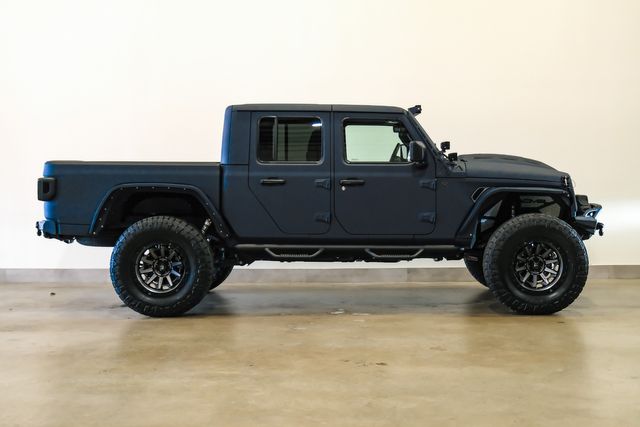 2025 Jeep Gladiator NightHawk 4X4 DUPONT KEVLAR,LIFTED, BUMPERS, LED'S | Carrollton, TX | psv5 DEMO - Texas Vehicle Exchange 2025 Jeep Gladiator NightHawk 4X4 DUPONT KEVLAR,LIFTED, BUMPERS, LED'S | Carrollton, TX | psv5 DEMO - Texas Vehicle Exchange