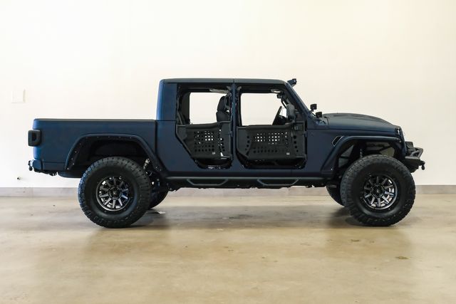 2025 Jeep Gladiator NightHawk 4X4 DUPONT KEVLAR,LIFTED, BUMPERS, LED'S | Carrollton, TX | psv5 DEMO - Texas Vehicle Exchange 2025 Jeep Gladiator NightHawk 4X4 DUPONT KEVLAR,LIFTED, BUMPERS, LED'S | Carrollton, TX | psv5 DEMO - Texas Vehicle Exchange
