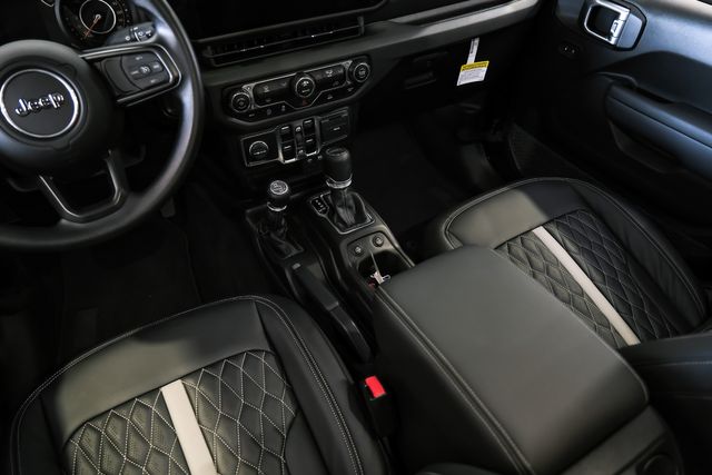 2025 Jeep Gladiator NightHawk 4X4 DUPONT KEVLAR,LIFTED, BUMPERS, LED'S | Carrollton, TX | psv5 DEMO - Texas Vehicle Exchange 2025 Jeep Gladiator NightHawk 4X4 DUPONT KEVLAR,LIFTED, BUMPERS, LED'S | Carrollton, TX | psv5 DEMO - Texas Vehicle Exchange