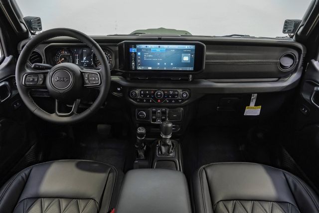 2025 Jeep Gladiator Sport S 4X4 DUPONT KEVLAR,LIFTED,BUMPERS,LED'S,NAV | Carrollton, TX | Texas Vehicle Exchange 2025 Jeep Gladiator Sport S 4X4 DUPONT KEVLAR,LIFTED,BUMPERS,LED'S,NAV | Carrollton, TX | Texas Vehicle Exchange