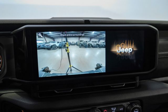 2025 Jeep Gladiator Sport S 4X4 DUPONT KEVLAR,LIFTED,BUMPERS,LED'S,NAV | Carrollton, TX | Texas Vehicle Exchange 2025 Jeep Gladiator Sport S 4X4 DUPONT KEVLAR,LIFTED,BUMPERS,LED'S,NAV | Carrollton, TX | Texas Vehicle Exchange