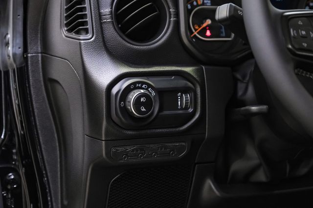 2025 Jeep Gladiator Sport S 4X4 DUPONT KEVLAR,LIFTED,BUMPERS,LED'S,NAV | Carrollton, TX | Texas Vehicle Exchange 2025 Jeep Gladiator Sport S 4X4 DUPONT KEVLAR,LIFTED,BUMPERS,LED'S,NAV | Carrollton, TX | Texas Vehicle Exchange