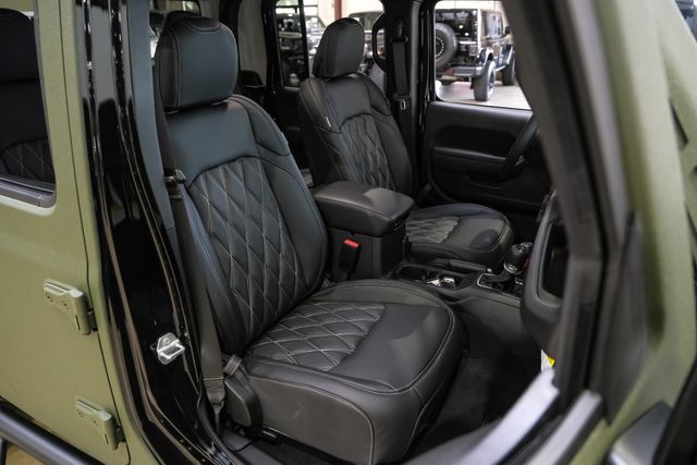 2025 Jeep Gladiator Sport S 4X4 DUPONT KEVLAR,LIFTED,BUMPERS,LED'S,NAV | Carrollton, TX | Texas Vehicle Exchange 2025 Jeep Gladiator Sport S 4X4 DUPONT KEVLAR,LIFTED,BUMPERS,LED'S,NAV | Carrollton, TX | Texas Vehicle Exchange