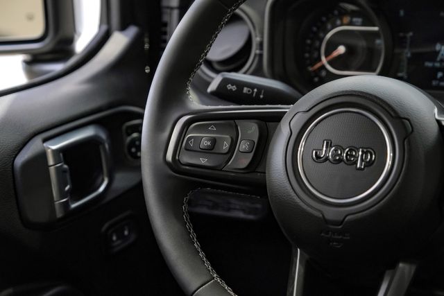 2025 Jeep Gladiator Rubicon 4X4 DUPONT KEVLAR,LIFTED,BUMPERS,LED'S,NAV | Carrollton, TX | Texas Vehicle Exchange 2025 Jeep Gladiator Rubicon 4X4 DUPONT KEVLAR,LIFTED,BUMPERS,LED'S,NAV | Carrollton, TX | Texas Vehicle Exchange