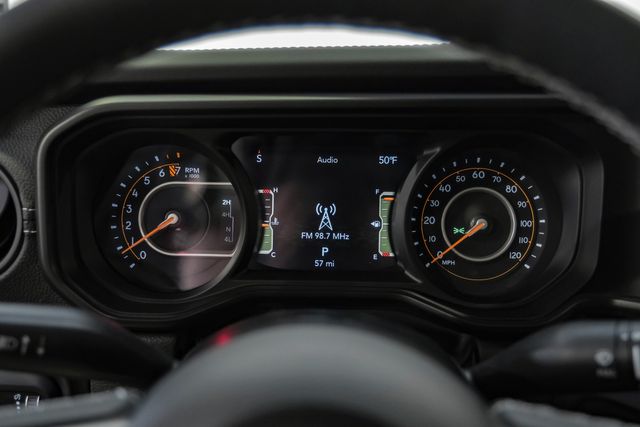 2025 Jeep Gladiator Rubicon 4X4 DUPONT KEVLAR,LIFTED,BUMPERS,LED'S,NAV | Carrollton, TX | Texas Vehicle Exchange 2025 Jeep Gladiator Rubicon 4X4 DUPONT KEVLAR,LIFTED,BUMPERS,LED'S,NAV | Carrollton, TX | Texas Vehicle Exchange