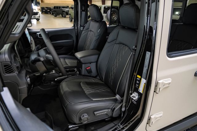 2025 Jeep Gladiator Rubicon 4X4 DUPONT KEVLAR,LIFTED,BUMPERS,LED'S,NAV | Carrollton, TX | Texas Vehicle Exchange 2025 Jeep Gladiator Rubicon 4X4 DUPONT KEVLAR,LIFTED,BUMPERS,LED'S,NAV | Carrollton, TX | Texas Vehicle Exchange