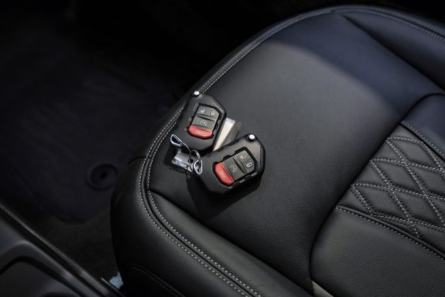 2025 Jeep Gladiator Rubicon 4X4 DUPONT KEVLAR,LIFTED,BUMPERS,LED'S,NAV | Carrollton, TX | Texas Vehicle Exchange 2025 Jeep Gladiator Rubicon 4X4 DUPONT KEVLAR,LIFTED,BUMPERS,LED'S,NAV | Carrollton, TX | Texas Vehicle Exchange