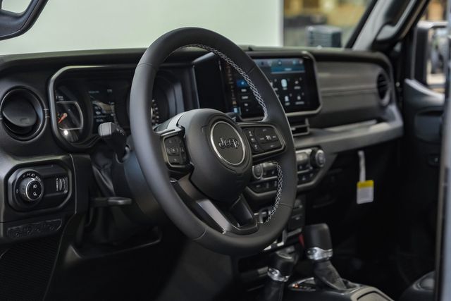 2025 Jeep Gladiator Sport S 4X4 DUPONT KEVLAR,LIFTED,BUMPERS,LED,NAV | Carrollton, TX | Texas Vehicle Exchange 2025 Jeep Gladiator Sport S 4X4 DUPONT KEVLAR,LIFTED,BUMPERS,LED,NAV | Carrollton, TX | Texas Vehicle Exchange