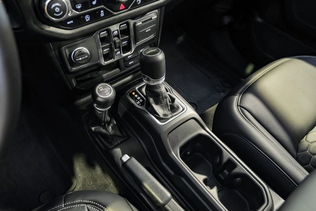 2025 Jeep Gladiator Sport S 4X4 DUPONT KEVLAR,LIFTED,BUMPERS,LED,NAV | Carrollton, TX | psv5 DEMO - Texas Vehicle Exchange 2025 Jeep Gladiator Sport S 4X4 DUPONT KEVLAR,LIFTED,BUMPERS,LED,NAV | Carrollton, TX | psv5 DEMO - Texas Vehicle Exchange