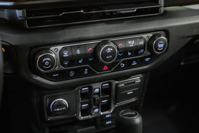 2025 Jeep Gladiator Sport S 4X4 DUPONT KEVLAR,LIFTED,BUMPERS,LED,NAV | Carrollton, TX | Texas Vehicle Exchange 2025 Jeep Gladiator Sport S 4X4 DUPONT KEVLAR,LIFTED,BUMPERS,LED,NAV | Carrollton, TX | Texas Vehicle Exchange