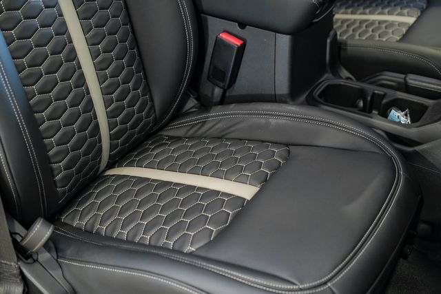 2025 Jeep Gladiator Sport S 4X4 DUPONT KEVLAR,LIFTED,BUMPERS,LED,NAV | Carrollton, TX | Texas Vehicle Exchange 2025 Jeep Gladiator Sport S 4X4 DUPONT KEVLAR,LIFTED,BUMPERS,LED,NAV | Carrollton, TX | Texas Vehicle Exchange