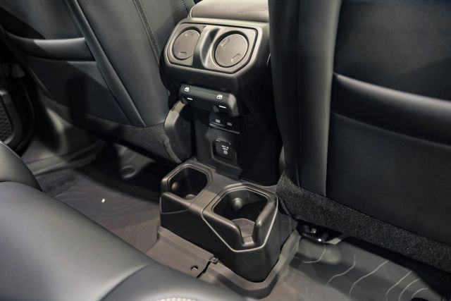 2025 Jeep Gladiator Sport S 4X4 DUPONT KEVLAR,LIFTED,BUMPERS,LED,NAV | Carrollton, TX | psv5 DEMO - Texas Vehicle Exchange 2025 Jeep Gladiator Sport S 4X4 DUPONT KEVLAR,LIFTED,BUMPERS,LED,NAV | Carrollton, TX | psv5 DEMO - Texas Vehicle Exchange