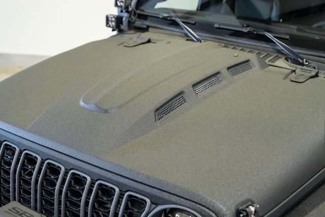 2025 Jeep Gladiator Sport S 4X4 DUPONT KEVLAR,LIFTED,BUMPERS,LED,NAV | Carrollton, TX | Texas Vehicle Exchange 2025 Jeep Gladiator Sport S 4X4 DUPONT KEVLAR,LIFTED,BUMPERS,LED,NAV | Carrollton, TX | Texas Vehicle Exchange