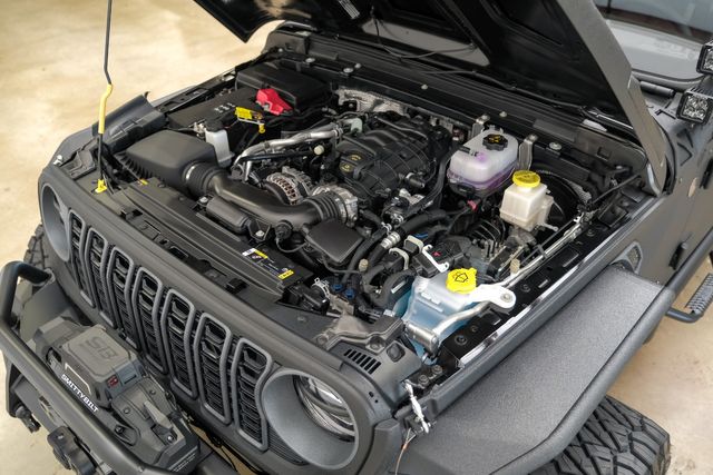 2025 Jeep Gladiator Sport S 4X4 DUPONT KEVLAR,LIFTED,BUMPERS,LED,NAV | Carrollton, TX | psv5 DEMO - Texas Vehicle Exchange 2025 Jeep Gladiator Sport S 4X4 DUPONT KEVLAR,LIFTED,BUMPERS,LED,NAV | Carrollton, TX | psv5 DEMO - Texas Vehicle Exchange