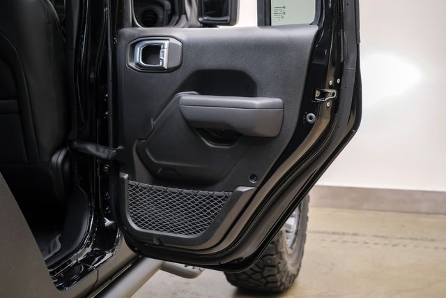 2025 Jeep Gladiator Sport S 4X4 DUPONT KEVLAR,LIFTED,BUMPERS,LED,NAV | Carrollton, TX | psv5 DEMO - Texas Vehicle Exchange 2025 Jeep Gladiator Sport S 4X4 DUPONT KEVLAR,LIFTED,BUMPERS,LED,NAV | Carrollton, TX | psv5 DEMO - Texas Vehicle Exchange