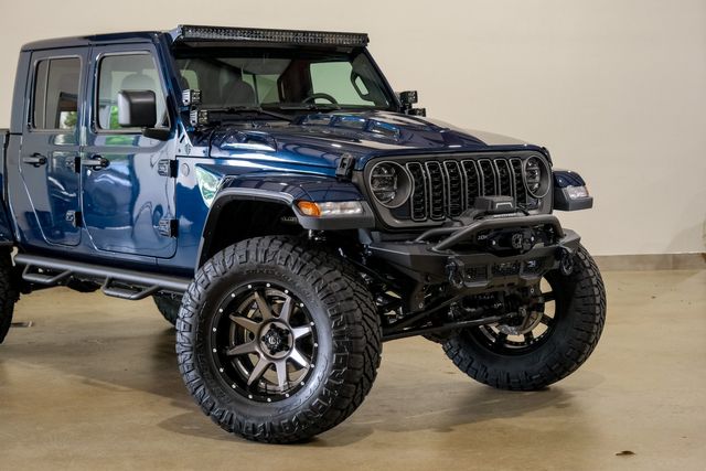 2025 Jeep Gladiator NightHawk 4X4 FATHOM BLUE LIFTED, BUMPERS, LED'S | Carrollton, TX | Texas Vehicle Exchange 2025 Jeep Gladiator NightHawk 4X4 FATHOM BLUE LIFTED, BUMPERS, LED'S | Carrollton, TX | Texas Vehicle Exchange