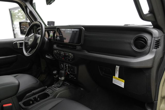 2025 Jeep Gladiator NightHawk 4X4 '41, LIFTED, BUMPERS, LED'S | Carrollton, TX | Texas Vehicle Exchange 2025 Jeep Gladiator NightHawk 4X4 '41, LIFTED, BUMPERS, LED'S | Carrollton, TX | Texas Vehicle Exchange