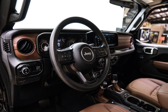 2025 Jeep Gladiator NightHawk 4X4 DUPONT KEVLAR,LIFTED, BUMPERS, LED'S | Carrollton, TX | Texas Vehicle Exchange