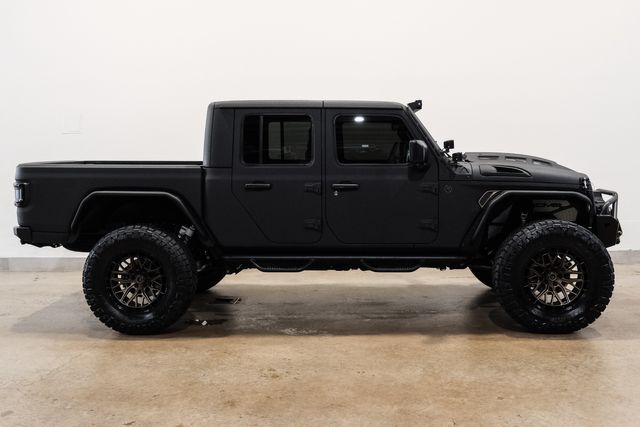 2025 Jeep Gladiator NightHawk 4X4 DUPONT KEVLAR,LIFTED, BUMPERS, LED'S | Carrollton, TX | Texas Vehicle Exchange 2025 Jeep Gladiator NightHawk 4X4 DUPONT KEVLAR,LIFTED, BUMPERS, LED'S | Carrollton, TX | Texas Vehicle Exchange