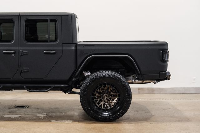 2025 Jeep Gladiator NightHawk 4X4 DUPONT KEVLAR,LIFTED, BUMPERS, LED'S | Carrollton, TX | Texas Vehicle Exchange