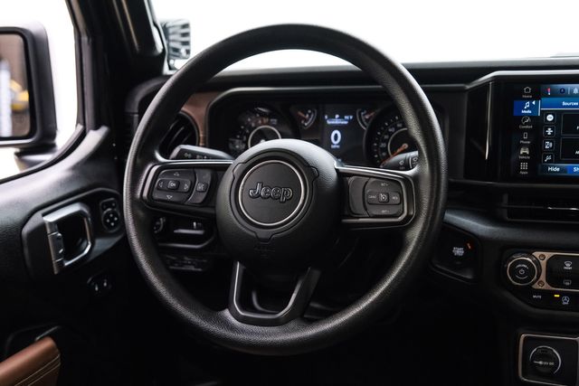 2025 Jeep Gladiator NightHawk 4X4 DUPONT KEVLAR,LIFTED, BUMPERS, LED'S | Carrollton, TX | Texas Vehicle Exchange