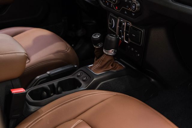 2025 Jeep Gladiator NightHawk 4X4 DUPONT KEVLAR,LIFTED, BUMPERS, LED'S | Carrollton, TX | Texas Vehicle Exchange