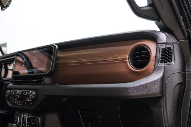 2025 Jeep Gladiator NightHawk 4X4 DUPONT KEVLAR,LIFTED, BUMPERS, LED'S | Carrollton, TX | Texas Vehicle Exchange