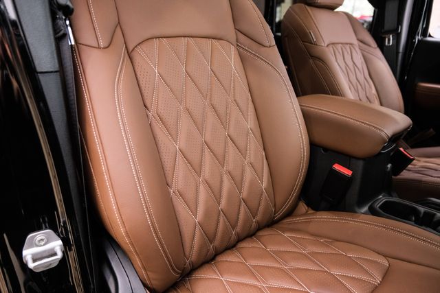 2025 Jeep Gladiator NightHawk 4X4 DUPONT KEVLAR,LIFTED, BUMPERS, LED'S | Carrollton, TX | Texas Vehicle Exchange 2025 Jeep Gladiator NightHawk 4X4 DUPONT KEVLAR,LIFTED, BUMPERS, LED'S | Carrollton, TX | Texas Vehicle Exchange