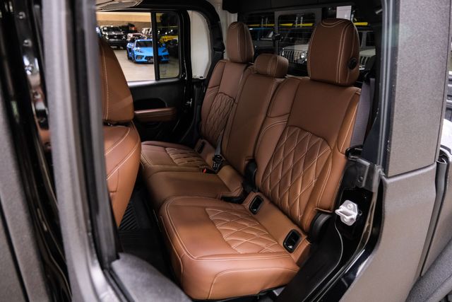 2025 Jeep Gladiator NightHawk 4X4 DUPONT KEVLAR,LIFTED, BUMPERS, LED'S | Carrollton, TX | Texas Vehicle Exchange 2025 Jeep Gladiator NightHawk 4X4 DUPONT KEVLAR,LIFTED, BUMPERS, LED'S | Carrollton, TX | Texas Vehicle Exchange