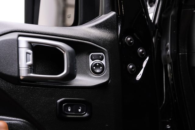 2025 Jeep Gladiator NightHawk 4X4 DUPONT KEVLAR,LIFTED, BUMPERS, LED'S | Carrollton, TX | Texas Vehicle Exchange 2025 Jeep Gladiator NightHawk 4X4 DUPONT KEVLAR,LIFTED, BUMPERS, LED'S | Carrollton, TX | Texas Vehicle Exchange