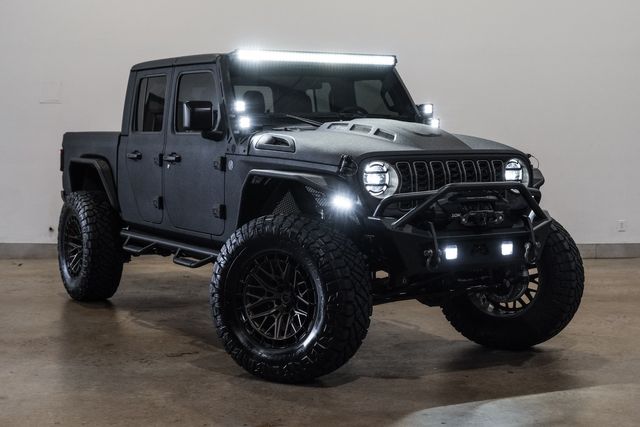 2025 Jeep Gladiator NightHawk 4X4 DUPONT KEVLAR,LIFTED, BUMPERS, LED'S | Carrollton, TX | Texas Vehicle Exchange 2025 Jeep Gladiator NightHawk 4X4 DUPONT KEVLAR,LIFTED, BUMPERS, LED'S | Carrollton, TX | Texas Vehicle Exchange
