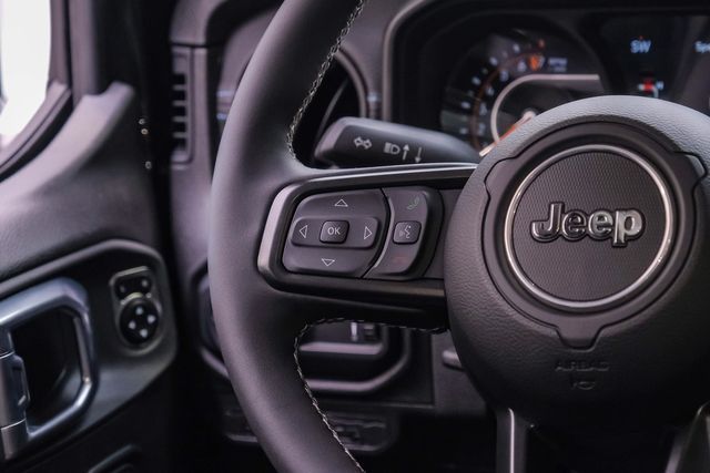 2025 Jeep Gladiator Sport S 4X4 DUPONT KEVLAR,LIFTED,BUMPERS,LED'S,NAV | Carrollton, TX | Texas Vehicle Exchange 2025 Jeep Gladiator Sport S 4X4 DUPONT KEVLAR,LIFTED,BUMPERS,LED'S,NAV | Carrollton, TX | Texas Vehicle Exchange