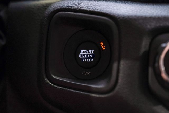 2025 Jeep Gladiator Sport S 4X4 DUPONT KEVLAR,LIFTED,BUMPERS,LED'S,NAV | Carrollton, TX | Texas Vehicle Exchange 2025 Jeep Gladiator Sport S 4X4 DUPONT KEVLAR,LIFTED,BUMPERS,LED'S,NAV | Carrollton, TX | Texas Vehicle Exchange