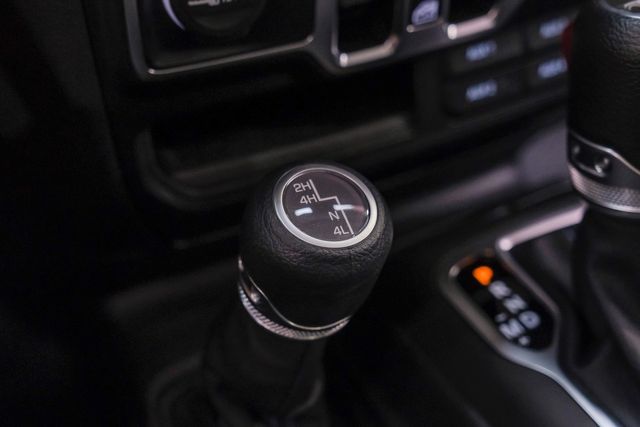 2025 Jeep Gladiator Sport S 4X4 DUPONT KEVLAR,LIFTED,BUMPERS,LED'S,NAV | Carrollton, TX | Texas Vehicle Exchange 2025 Jeep Gladiator Sport S 4X4 DUPONT KEVLAR,LIFTED,BUMPERS,LED'S,NAV | Carrollton, TX | Texas Vehicle Exchange