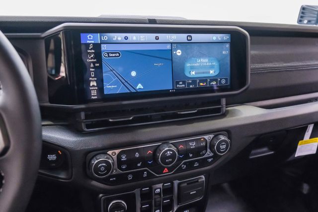 2025 Jeep Gladiator Sport S 4X4 DUPONT KEVLAR,LIFTED,BUMPERS,LED'S,NAV | Carrollton, TX | Texas Vehicle Exchange 2025 Jeep Gladiator Sport S 4X4 DUPONT KEVLAR,LIFTED,BUMPERS,LED'S,NAV | Carrollton, TX | Texas Vehicle Exchange