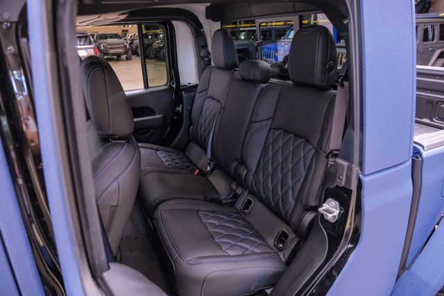 2025 Jeep Gladiator Sport S 4X4 DUPONT KEVLAR,LIFTED,BUMPERS,LED'S,NAV | Carrollton, TX | Texas Vehicle Exchange 2025 Jeep Gladiator Sport S 4X4 DUPONT KEVLAR,LIFTED,BUMPERS,LED'S,NAV | Carrollton, TX | Texas Vehicle Exchange