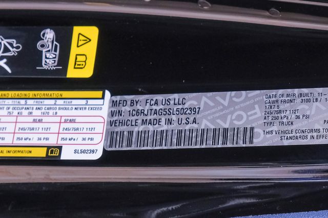 2025 Jeep Gladiator Sport S 4X4 DUPONT KEVLAR,LIFTED,BUMPERS,LED'S,NAV | Carrollton, TX | Texas Vehicle Exchange 2025 Jeep Gladiator Sport S 4X4 DUPONT KEVLAR,LIFTED,BUMPERS,LED'S,NAV | Carrollton, TX | Texas Vehicle Exchange