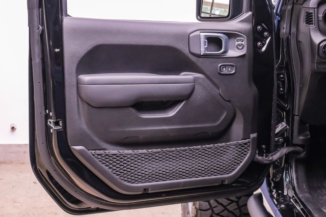 2025 Jeep Gladiator Sport S 4X4 DUPONT KEVLAR,LIFTED,BUMPERS,LED'S,NAV | Carrollton, TX | Texas Vehicle Exchange 2025 Jeep Gladiator Sport S 4X4 DUPONT KEVLAR,LIFTED,BUMPERS,LED'S,NAV | Carrollton, TX | Texas Vehicle Exchange