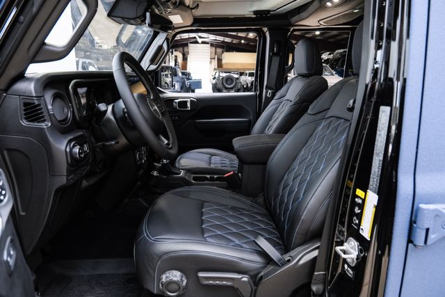 2025 Jeep Gladiator Sport S 4X4 DUPONT KEVLAR,LIFTED,BUMPERS,LED'S,NAV | Carrollton, TX | Texas Vehicle Exchange 2025 Jeep Gladiator Sport S 4X4 DUPONT KEVLAR,LIFTED,BUMPERS,LED'S,NAV | Carrollton, TX | Texas Vehicle Exchange
