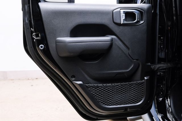 2025 Jeep Gladiator Sport S 4X4 DUPONT KEVLAR,LIFTED,BUMPERS,LED'S,NAV | Carrollton, TX | Texas Vehicle Exchange 2025 Jeep Gladiator Sport S 4X4 DUPONT KEVLAR,LIFTED,BUMPERS,LED'S,NAV | Carrollton, TX | Texas Vehicle Exchange