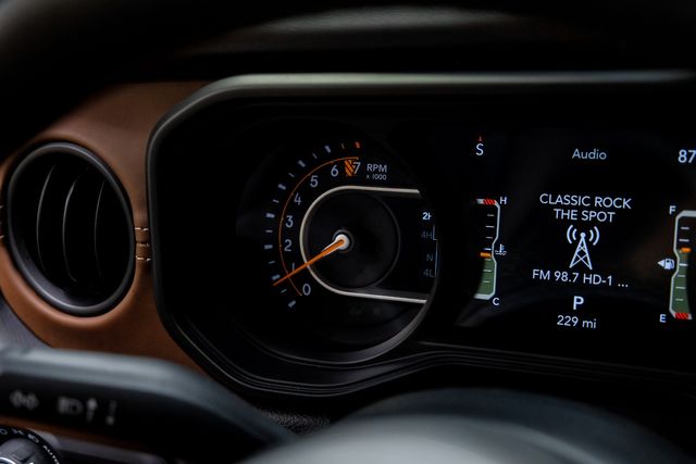 2025 Jeep Gladiator Rubicon V8 HEMI 4X4 DUPONT KEVLAR,LIFTED,BUMPERS | Carrollton, TX | Texas Vehicle Exchange 2025 Jeep Gladiator Rubicon V8 HEMI 4X4 DUPONT KEVLAR,LIFTED,BUMPERS | Carrollton, TX | Texas Vehicle Exchange