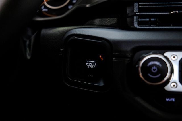 2025 Jeep Gladiator Rubicon V8 HEMI 4X4 DUPONT KEVLAR,LIFTED,BUMPERS | Carrollton, TX | Texas Vehicle Exchange 2025 Jeep Gladiator Rubicon V8 HEMI 4X4 DUPONT KEVLAR,LIFTED,BUMPERS | Carrollton, TX | Texas Vehicle Exchange