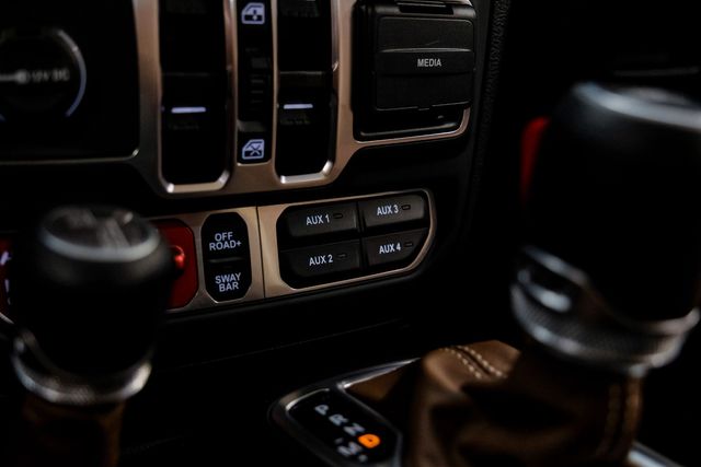 2025 Jeep Gladiator Rubicon V8 HEMI 4X4 DUPONT KEVLAR,LIFTED,BUMPERS | Carrollton, TX | Texas Vehicle Exchange 2025 Jeep Gladiator Rubicon V8 HEMI 4X4 DUPONT KEVLAR,LIFTED,BUMPERS | Carrollton, TX | Texas Vehicle Exchange